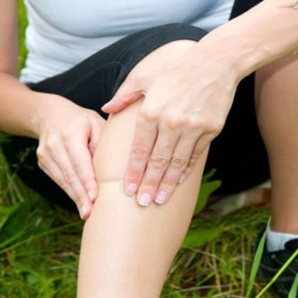 La thérapie de massage pour les douleurs du genou
