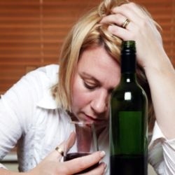 Comment traiter l'alcoolisme en 5 étapes faciles