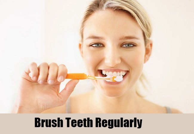 Se brosser les dents Regulièrement
