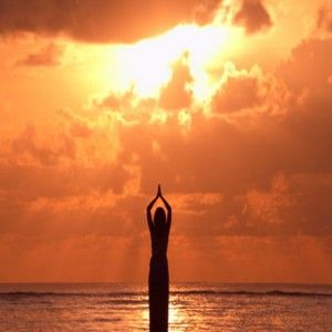 Yoga commune pose pour remise en forme complet
