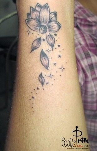 Flower Design Tattoo