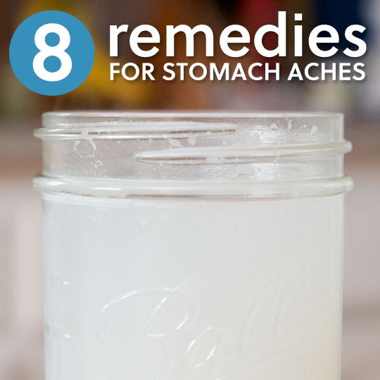 8 Remèdes naturels pour l'estomac Aches- ci m'a vraiment aider quand je reçois des maux d'estomac et des douleurs abdominales!