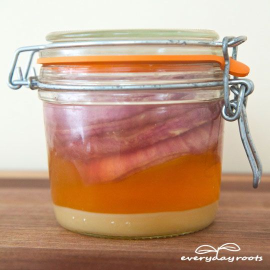 Comment faire Homemade Onion & Honey Toux Syrup- fois que vous faites cela à la maison, vous ne voudrez plus jamais acheter sirop contre la toux acheté en magasin nouveau.