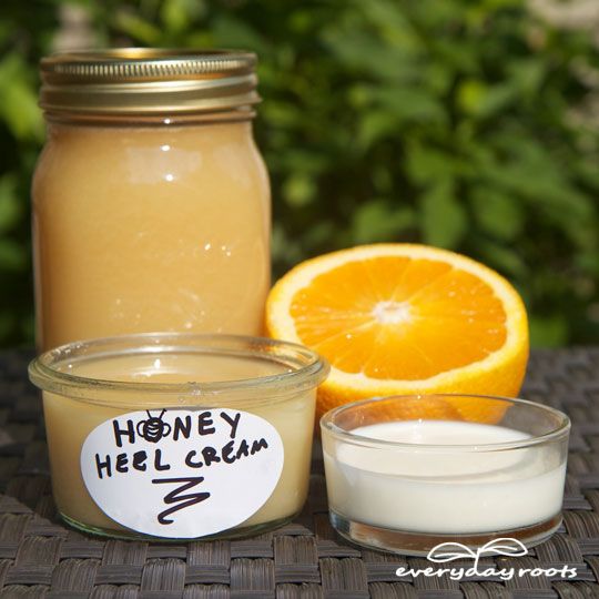 Faites votre propre hydratant au miel de talon pour secs, talons fendillés