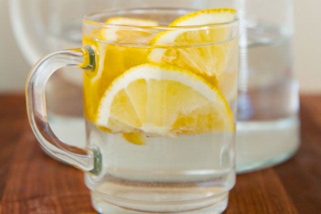 comment l'eau et de citron